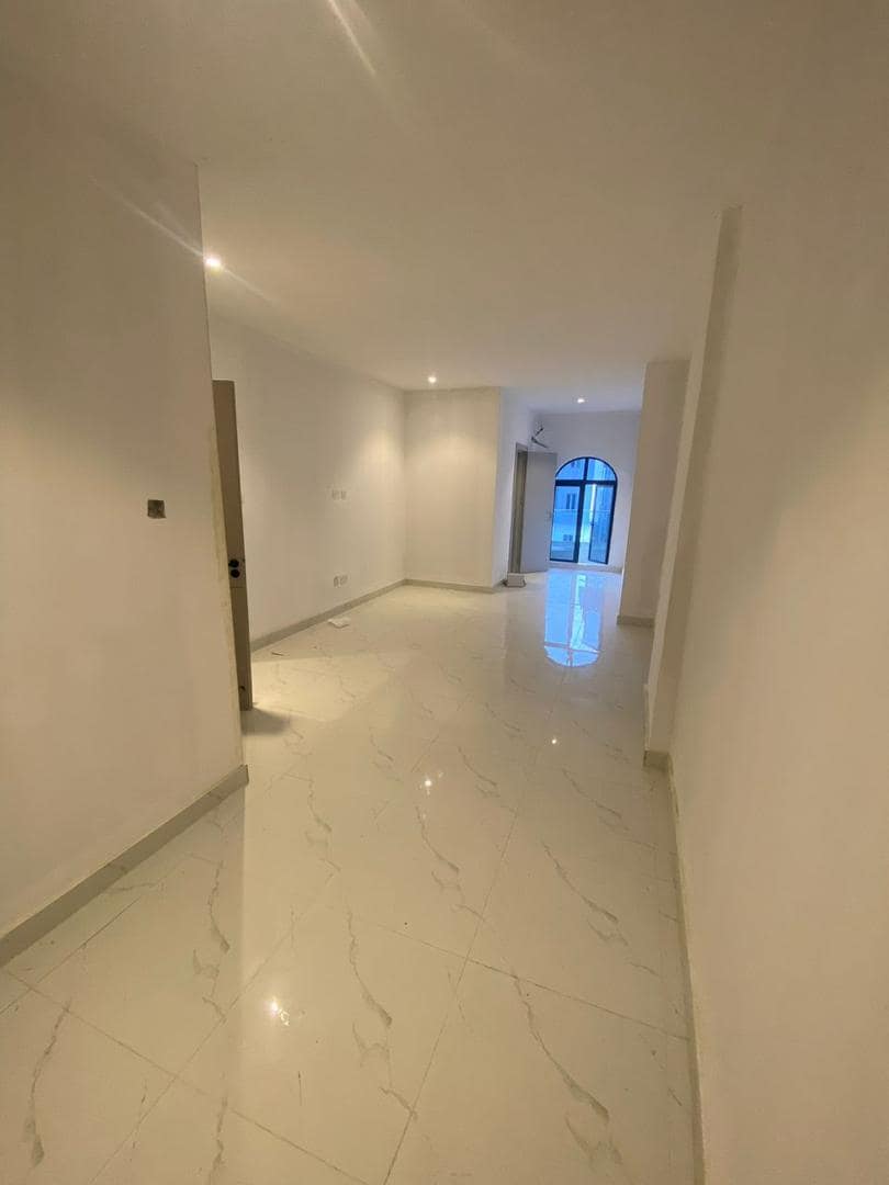 WhatsApp Image 2025-12-15 at 08.39.41 (2)